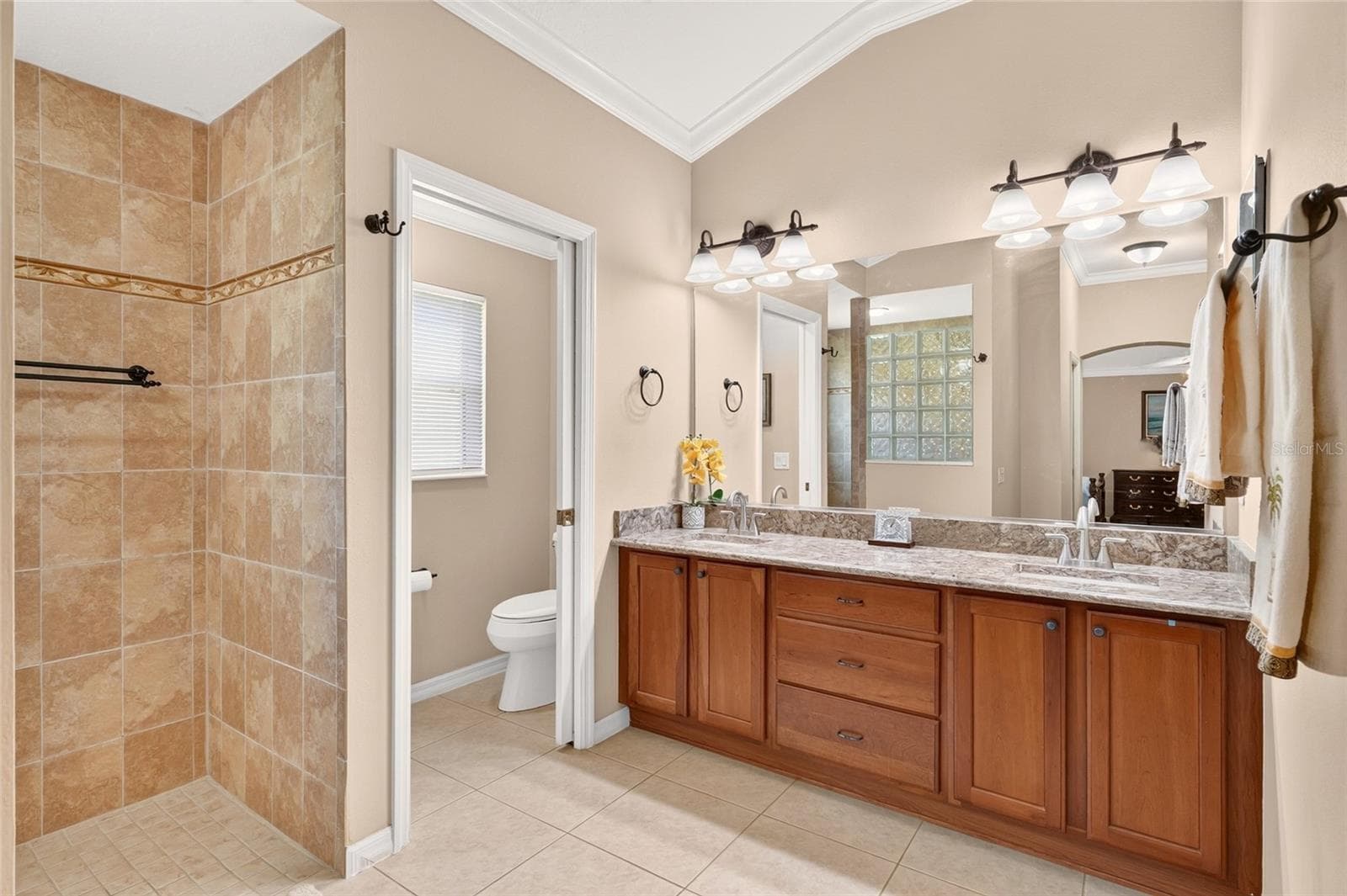 Single Family Residence at 1705 MOUNT CROGHAN TRL, THE VILLAGES, photo 27 of 42