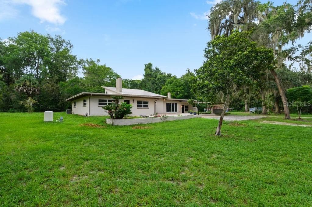 1524 SW 37TH AVE
