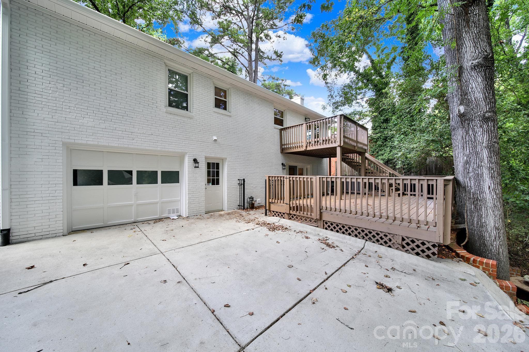 Single Family Residence at 7439 Watercrest Road, Charlotte, photo 26 of 32