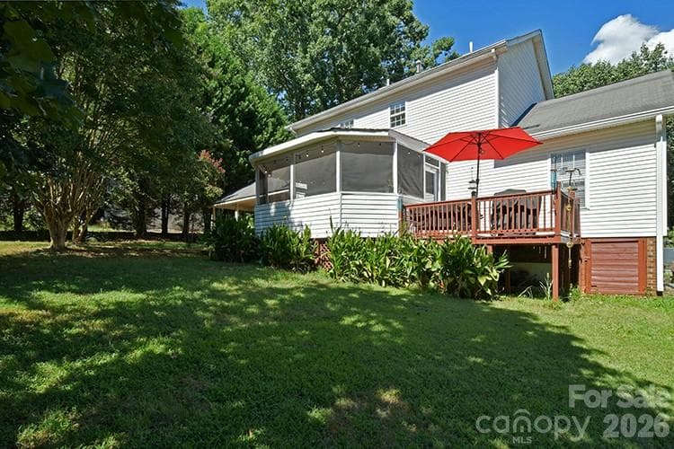 Single Family Residence at 235 Crystal Circle, Mooresville, photo 30 of 41