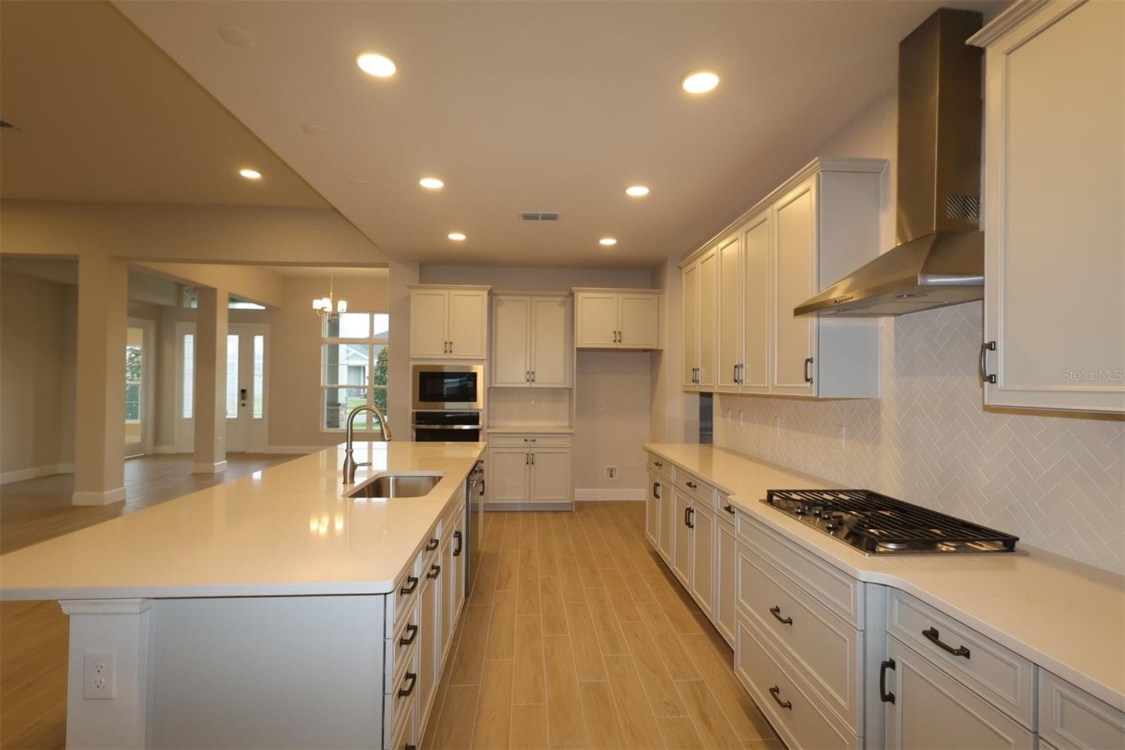 Single Family Residence at 3193 WOLF LAKE AVE, APOPKA, photo 3 of 20
