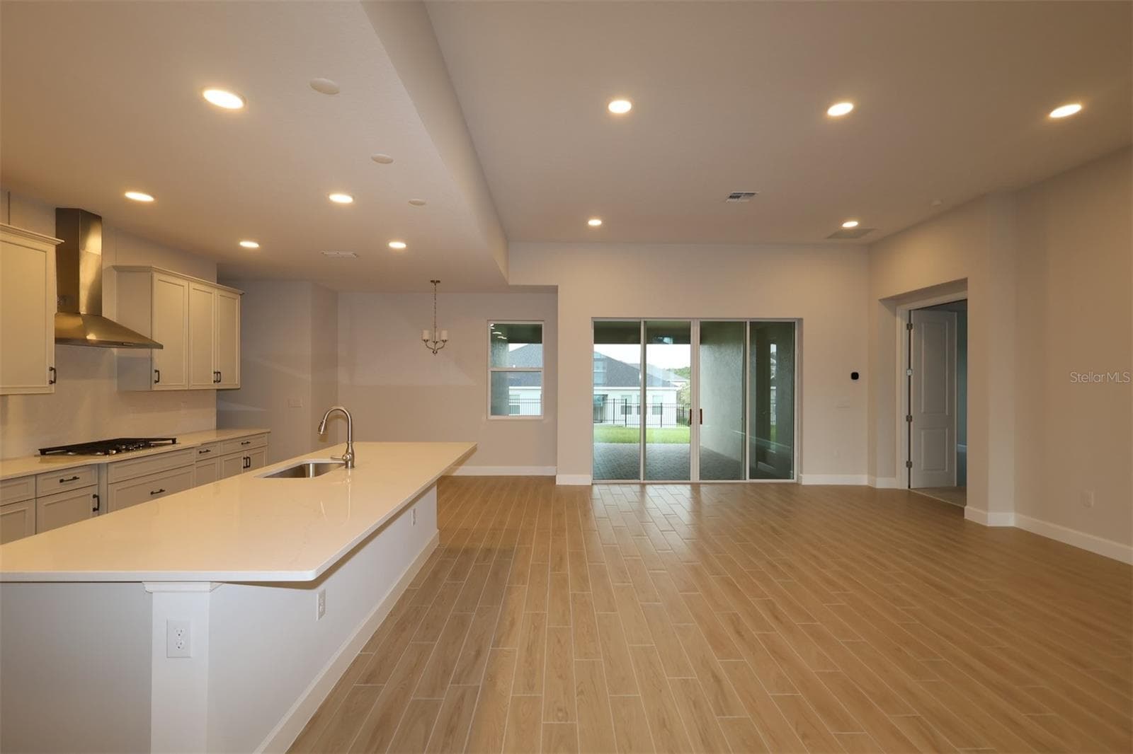 Single Family Residence at 3193 WOLF LAKE AVE, APOPKA, photo 6 of 20