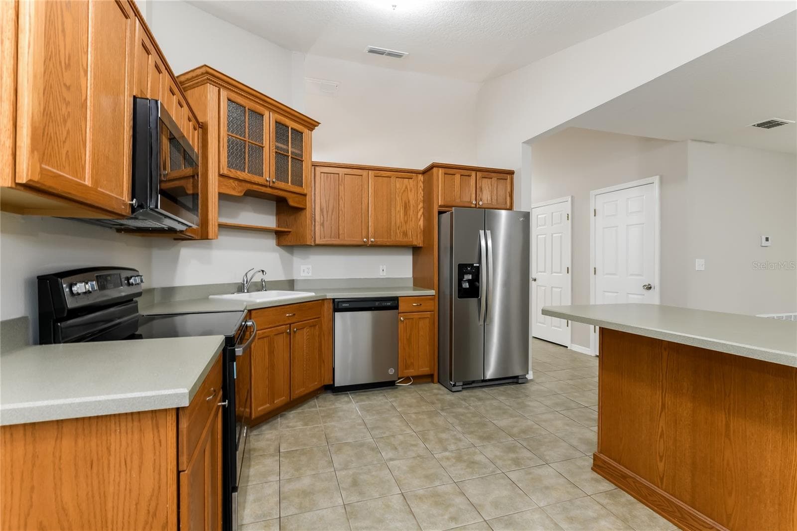 Single Family Residence at 840 HIGH POINTE CIR, MINNEOLA, photo 3 of 15
