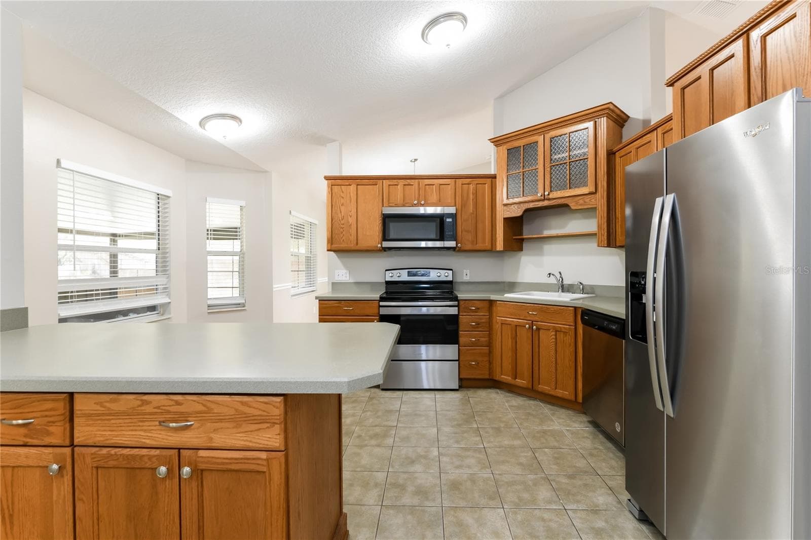 Single Family Residence at 840 HIGH POINTE CIR, MINNEOLA, photo 4 of 15