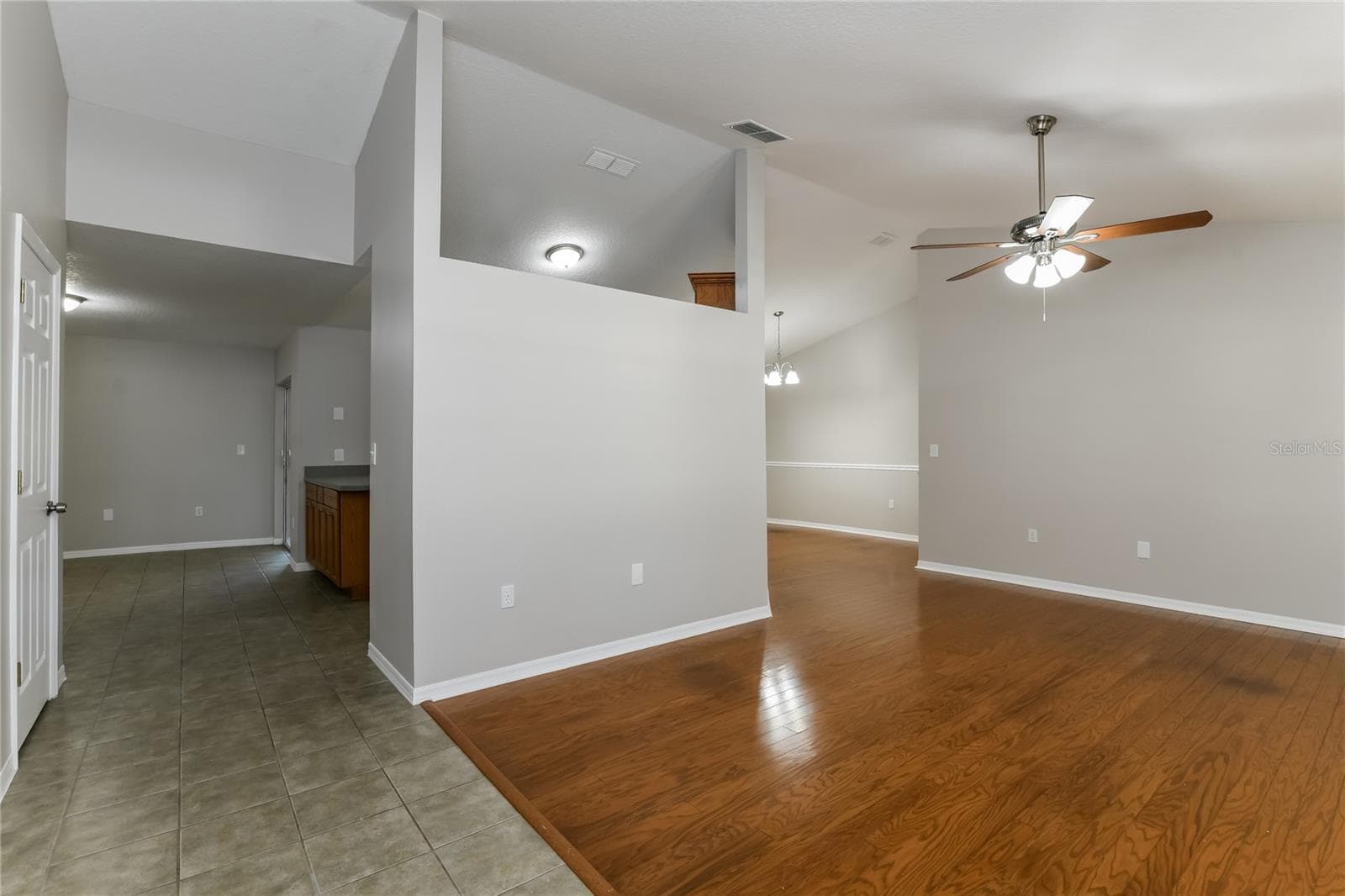 Single Family Residence at 840 HIGH POINTE CIR, MINNEOLA, photo 6 of 15