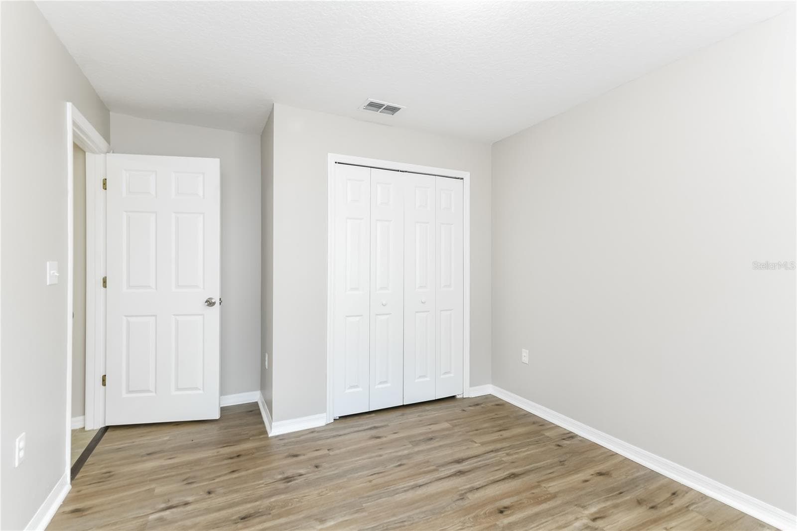 Single Family Residence at 840 HIGH POINTE CIR, MINNEOLA, photo 9 of 15