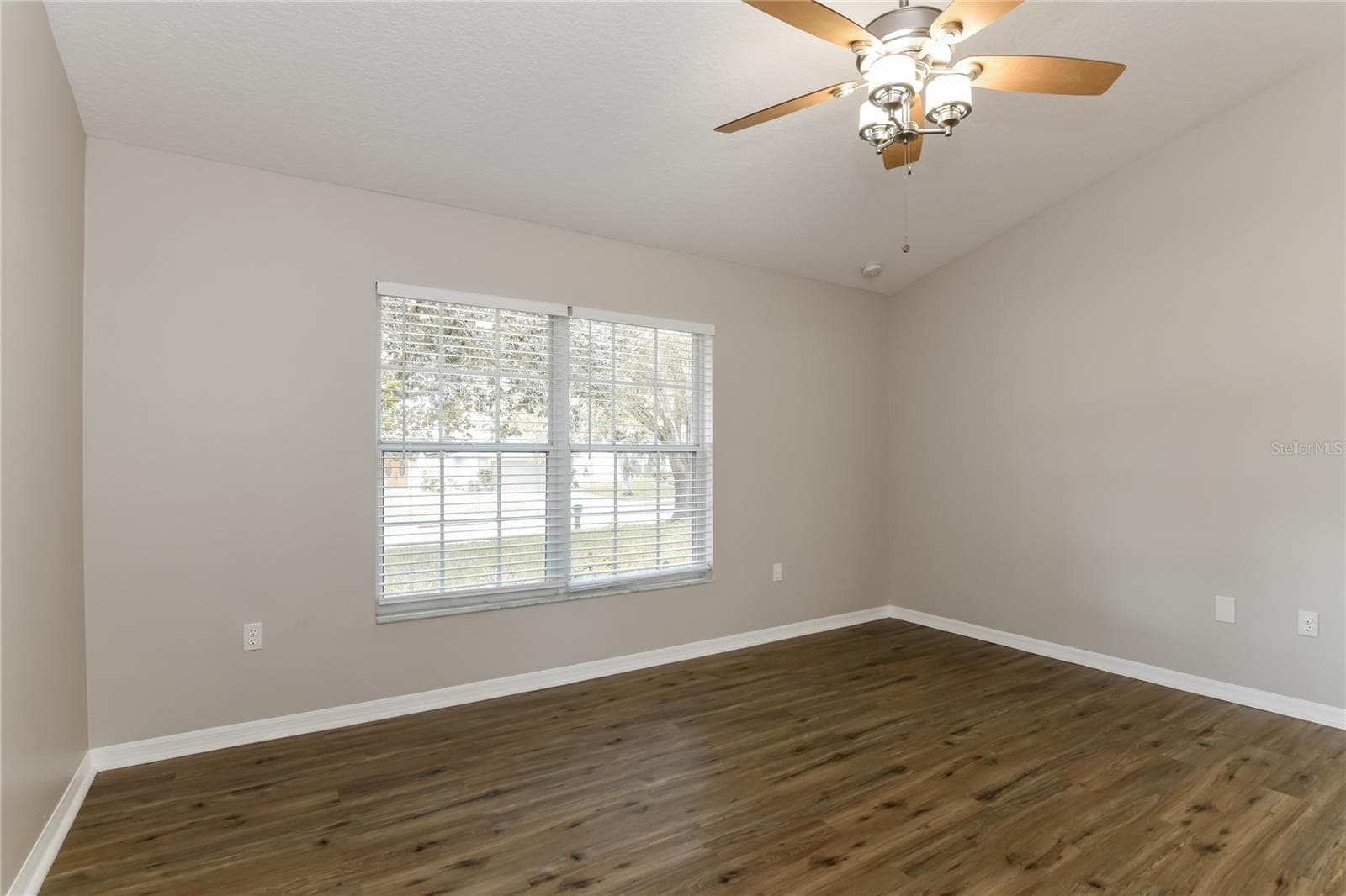 Single Family Residence at 840 HIGH POINTE CIR, MINNEOLA, photo 10 of 15