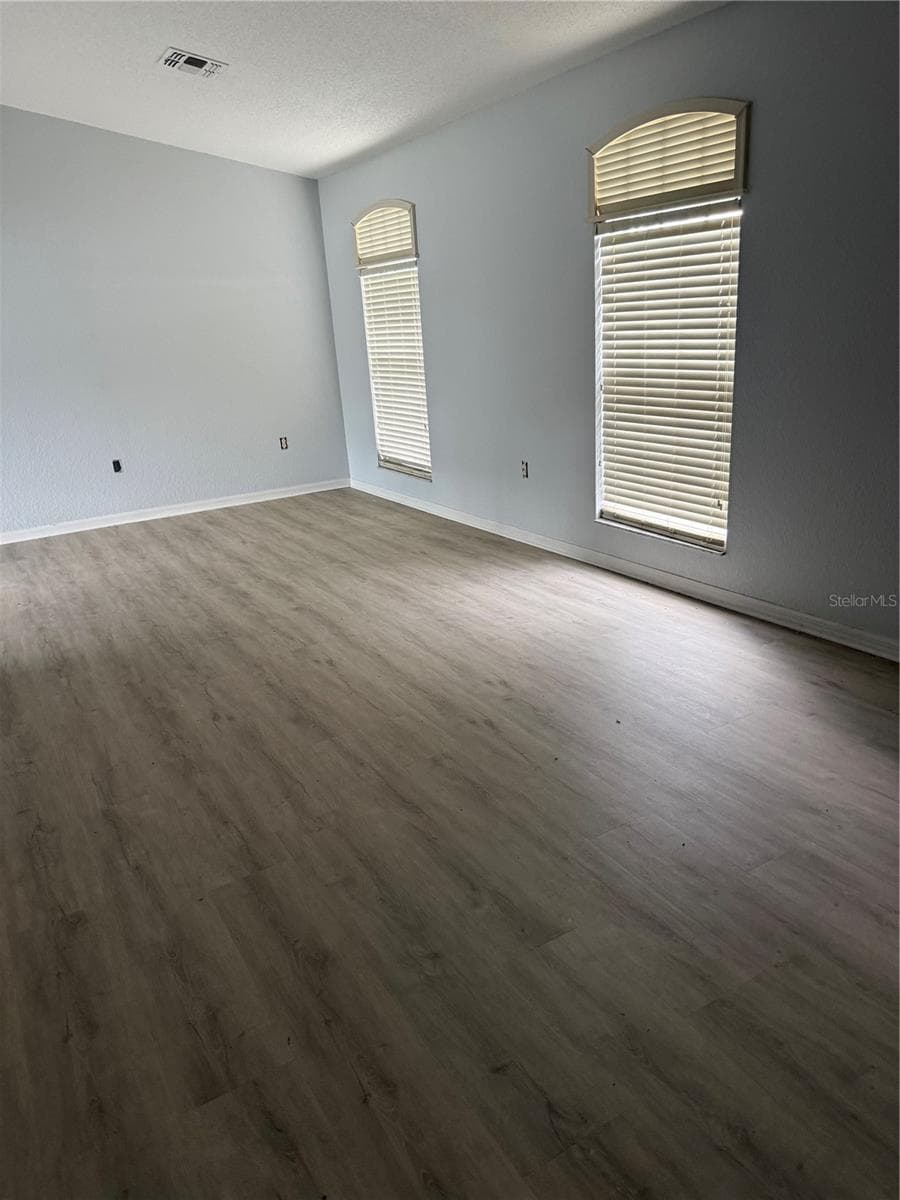 Single Family Residence at 7158 SUMMIT PL, WINTER HAVEN, photo 3 of 15