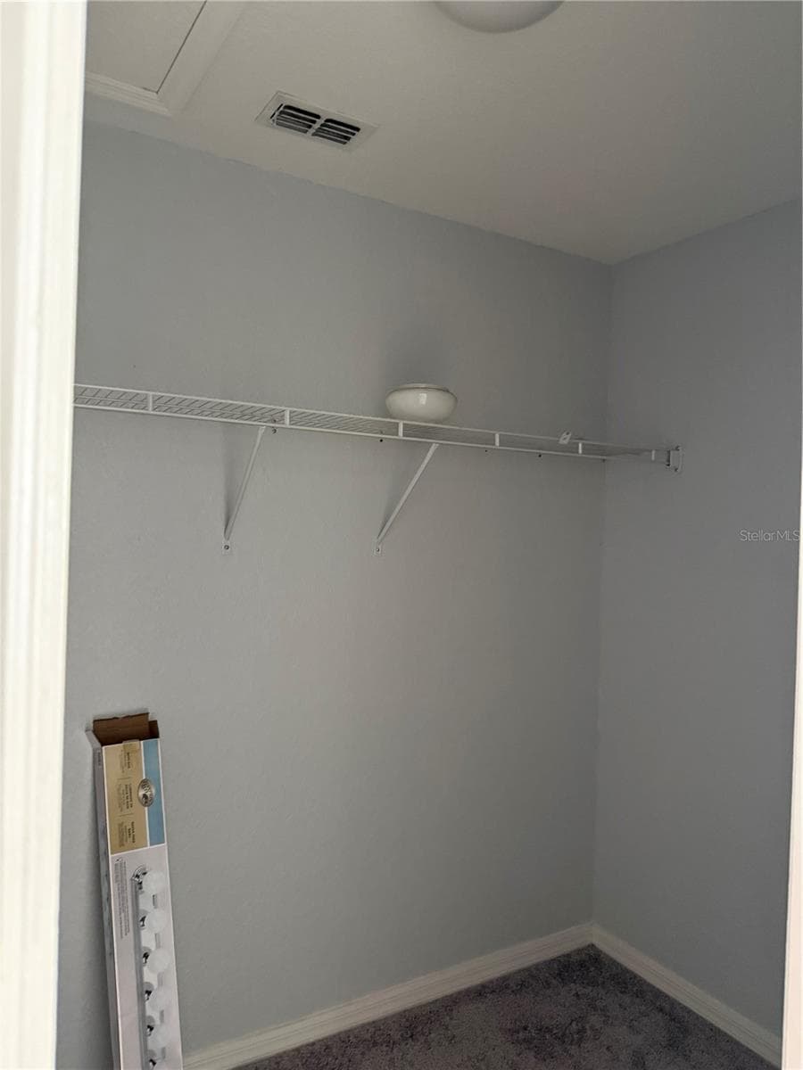 Single Family Residence at 7158 SUMMIT PL, WINTER HAVEN, photo 6 of 15