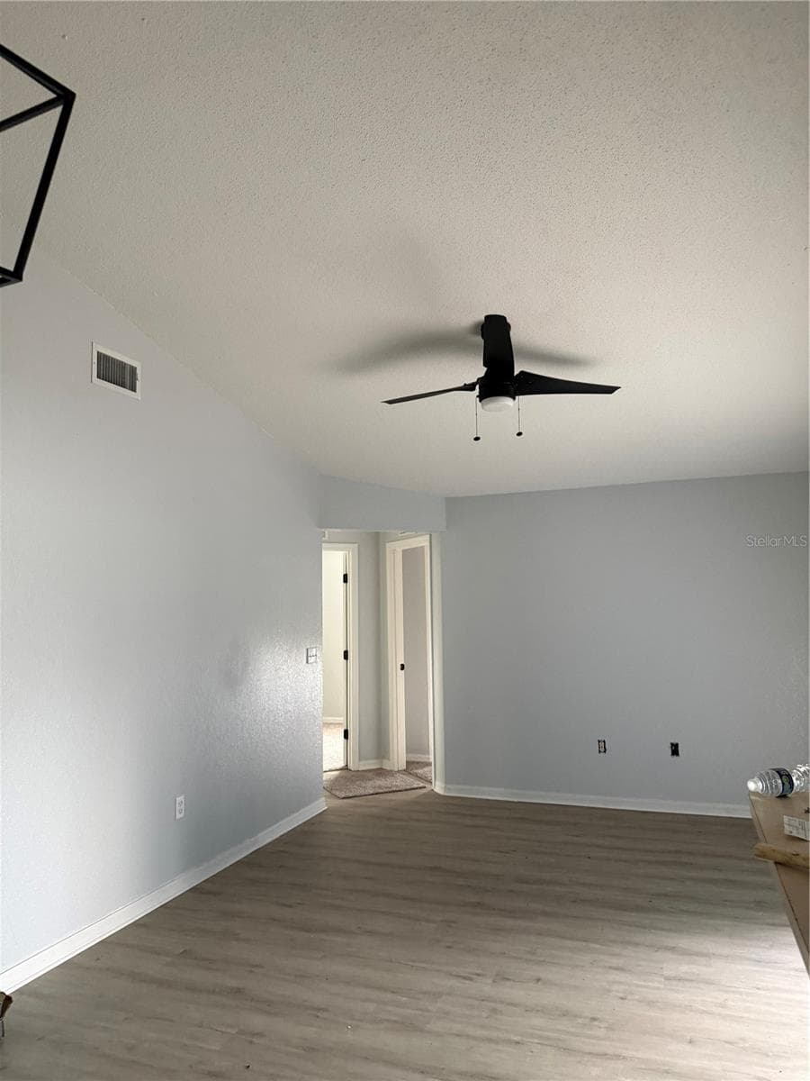 Single Family Residence at 7158 SUMMIT PL, WINTER HAVEN, photo 11 of 15