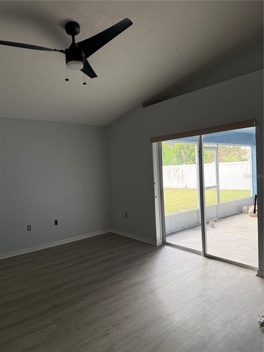 Single Family Residence at 7158 SUMMIT PL, WINTER HAVEN, photo 14 of 15