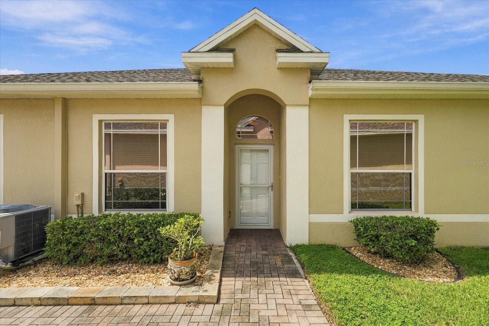 Villa at 7629 WIMPOLE DR, NEW PORT RICHEY, photo 2 of 42