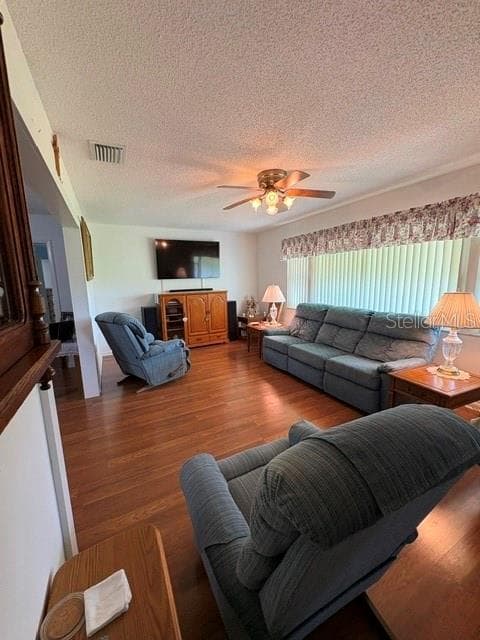 Single Family Residence at 682 ALLEGHENY DR, SUN CITY CENTER, photo 11 of 51