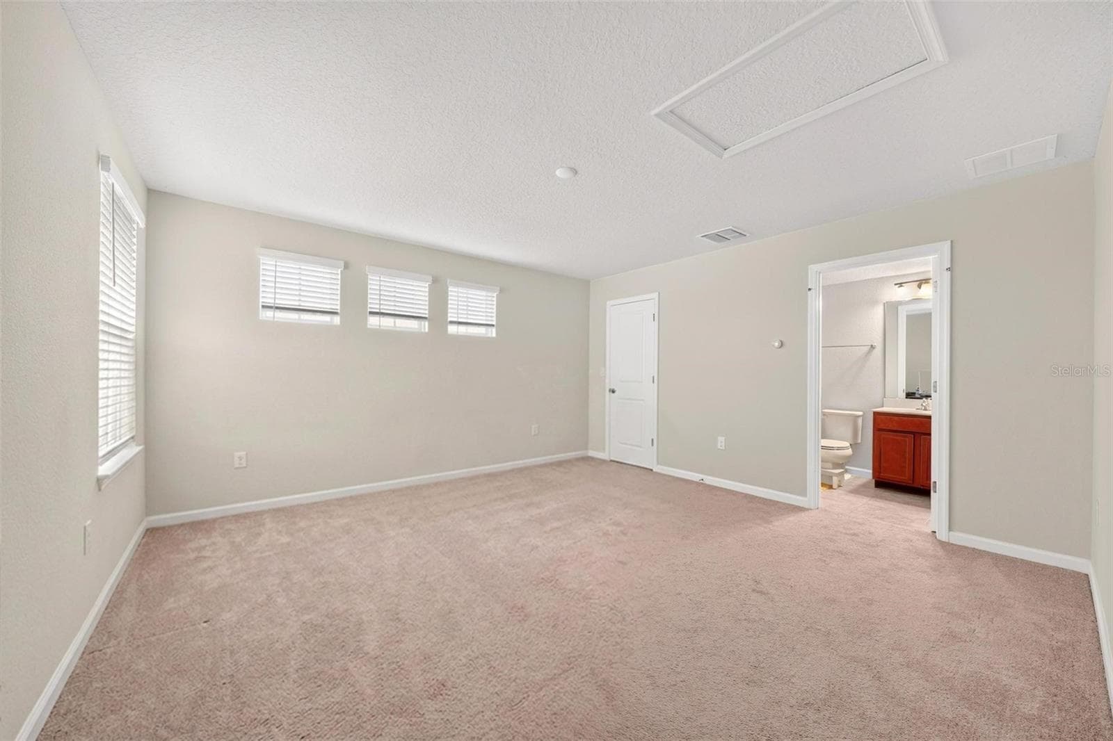 Single Family Residence at 17136 GOLDCREST LOOP, CLERMONT, photo 30 of 57