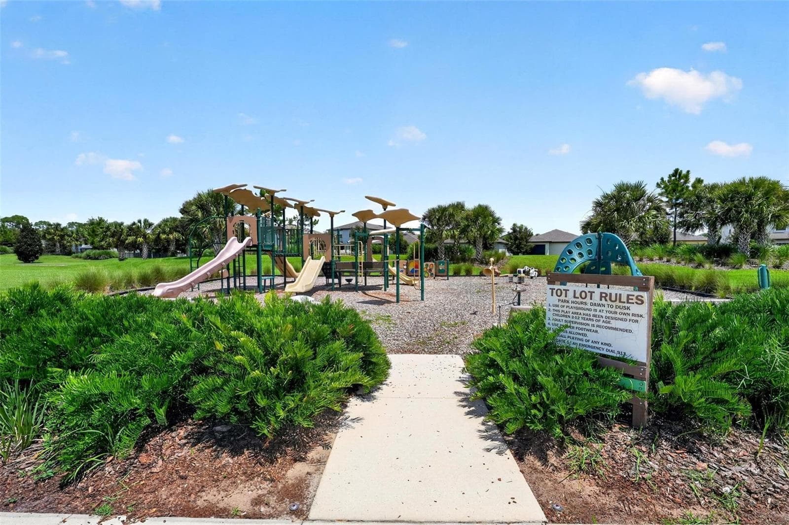 Single Family Residence at 17136 GOLDCREST LOOP, CLERMONT, photo 49 of 57