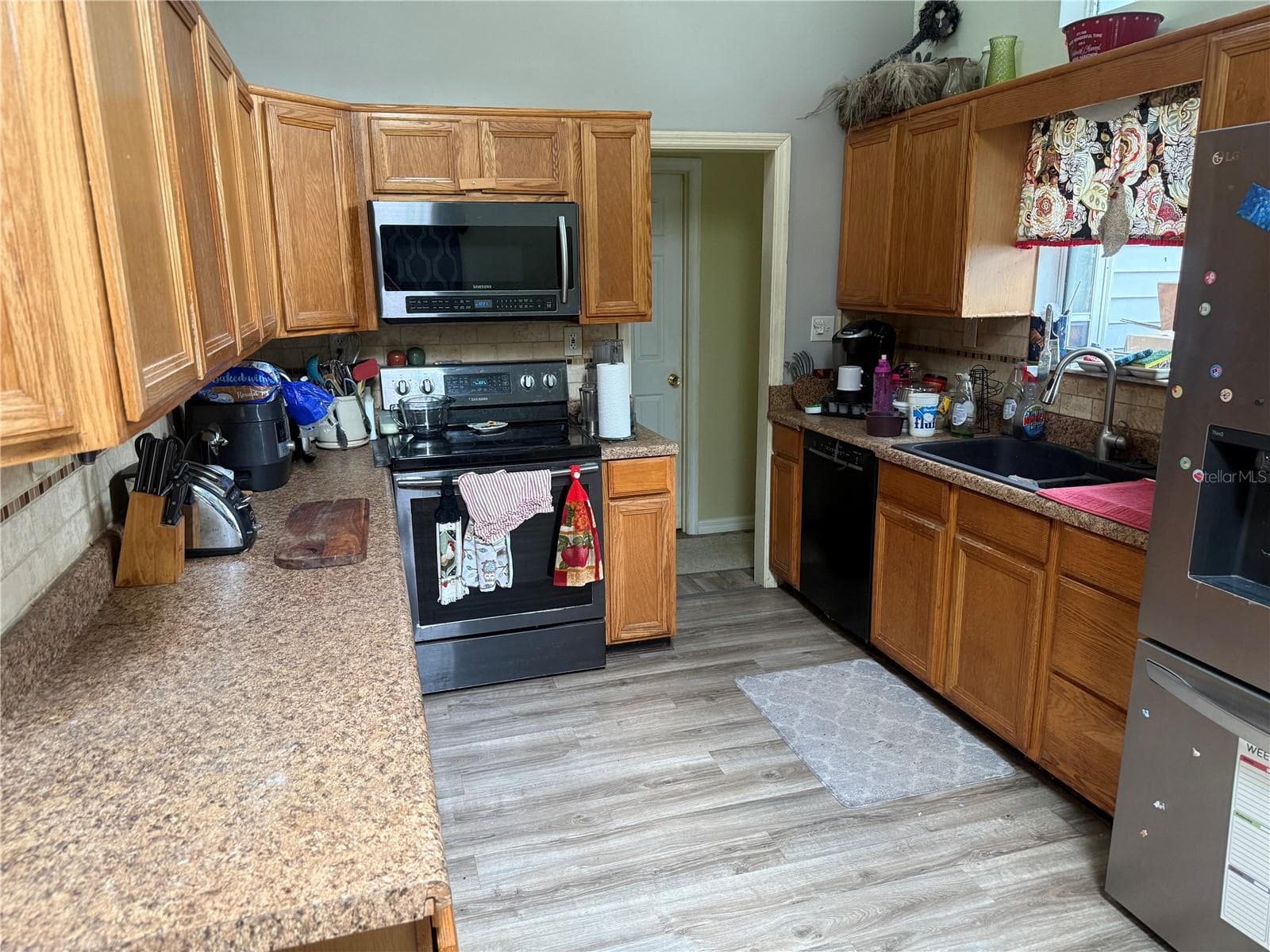 Single Family Residence at 8459 W OAK ST, CRYSTAL RIVER, photo 12 of 62