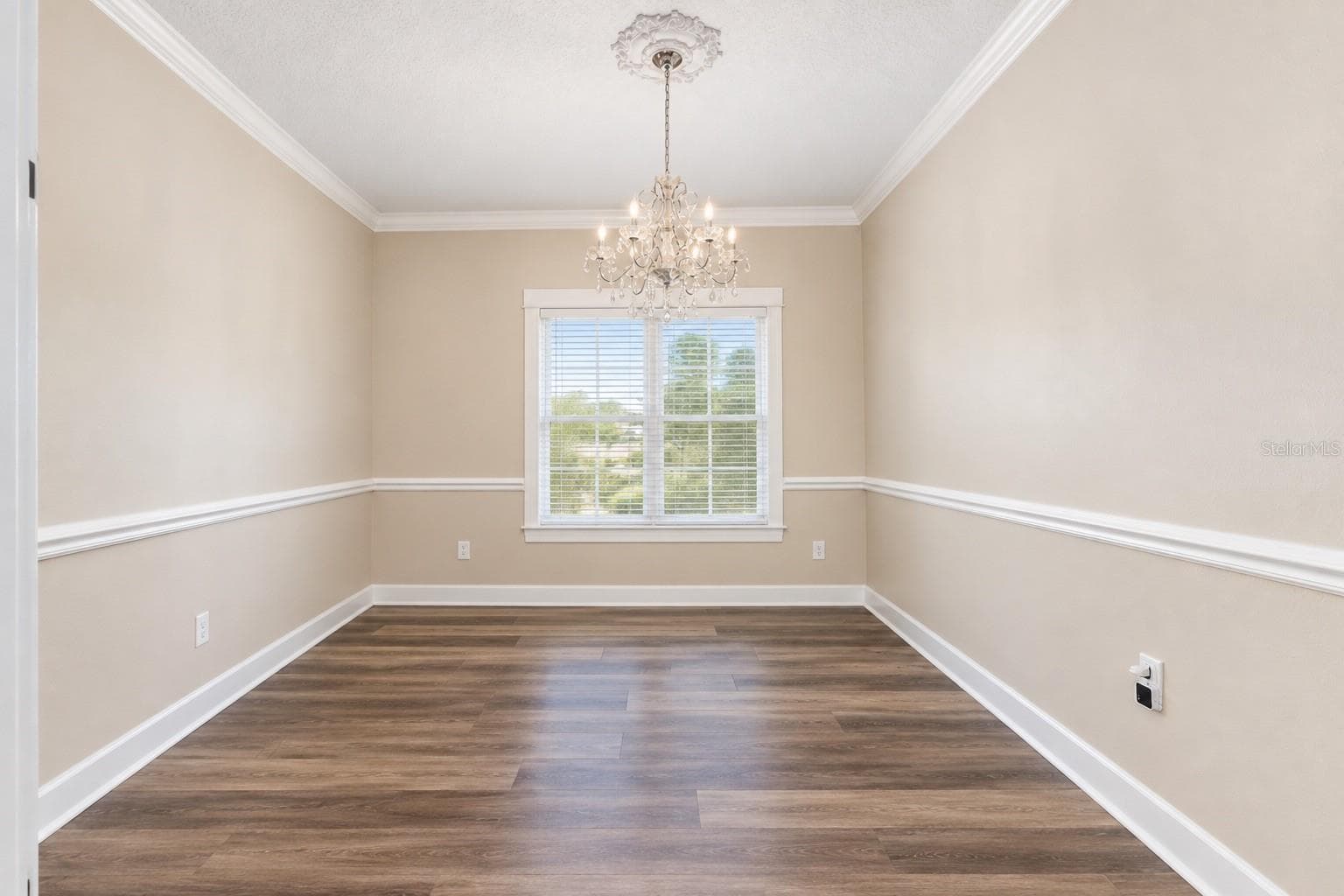 AI furniture removal* image may be altered - 292 SW OLD CYPRESS WAY, LAKE CITY