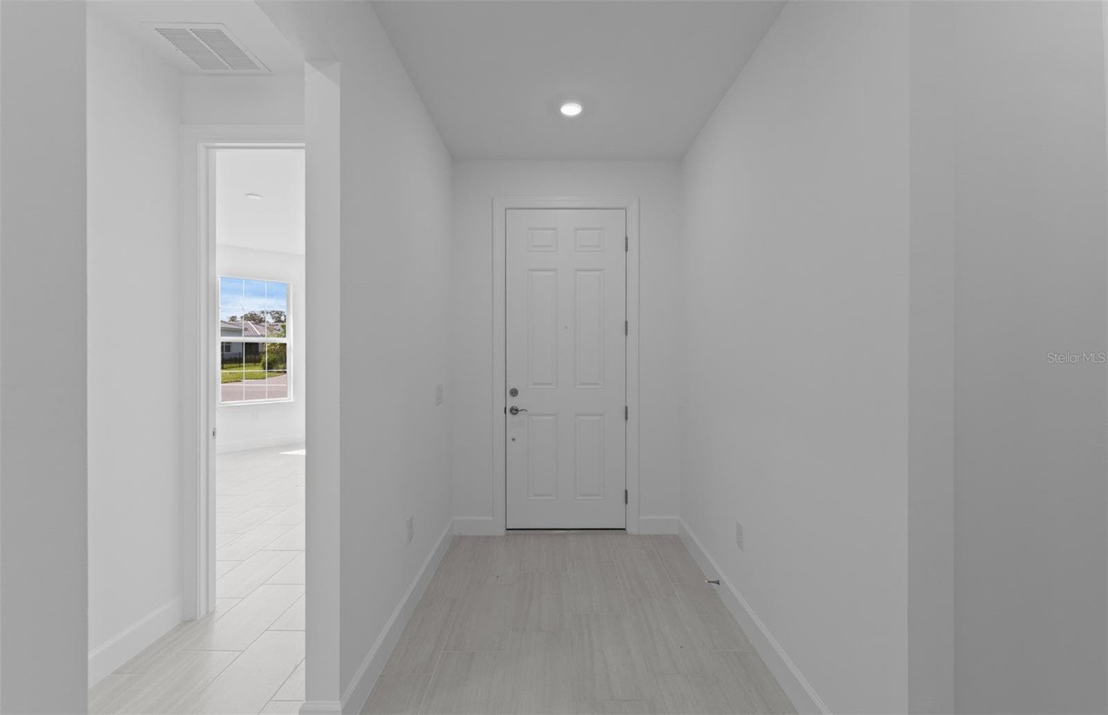 Single Family Residence at 6962 MINNEOLA CT, NOKOMIS, photo 6 of 22