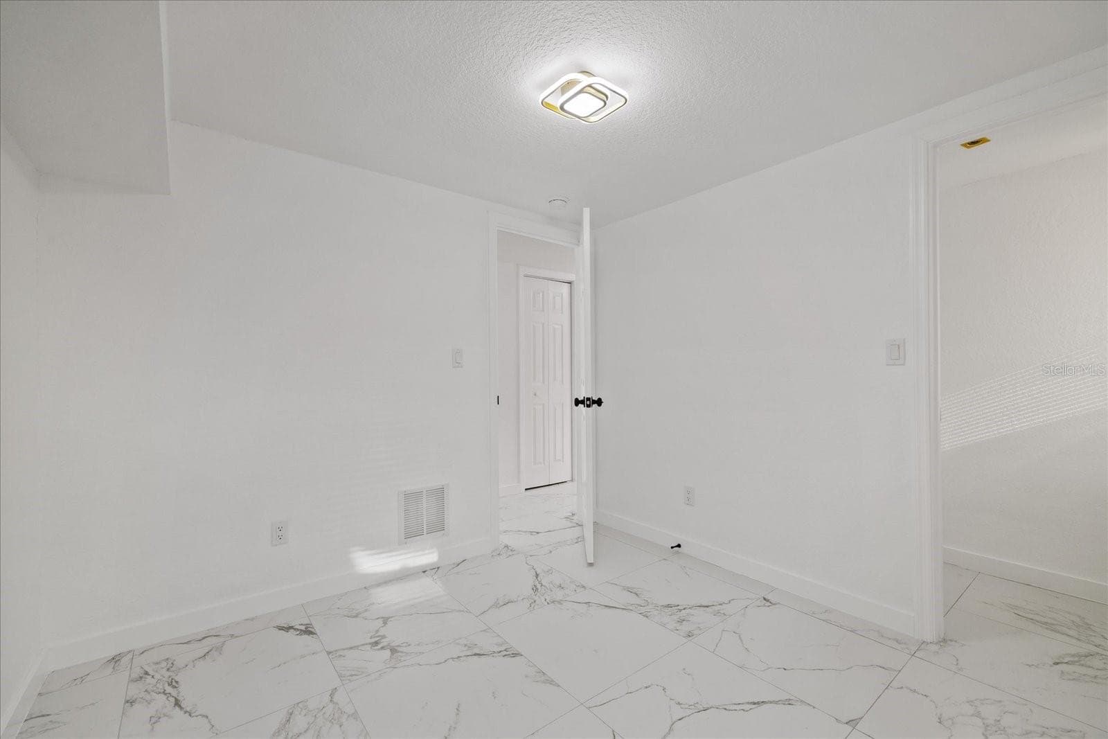 Single Family Residence at 1134 ENGMAN ST, CLEARWATER, photo 16 of 29