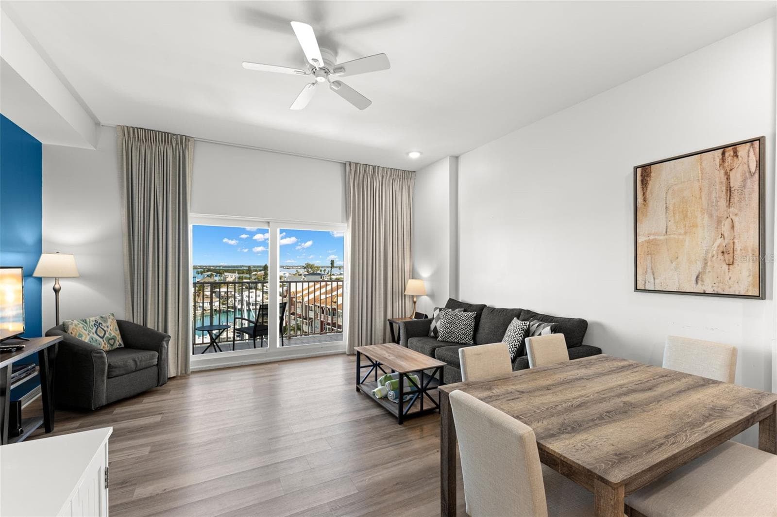 Condo - Hotel at 13101 GULF BLVD #1605, MADEIRA BEACH, photo 12 of 43