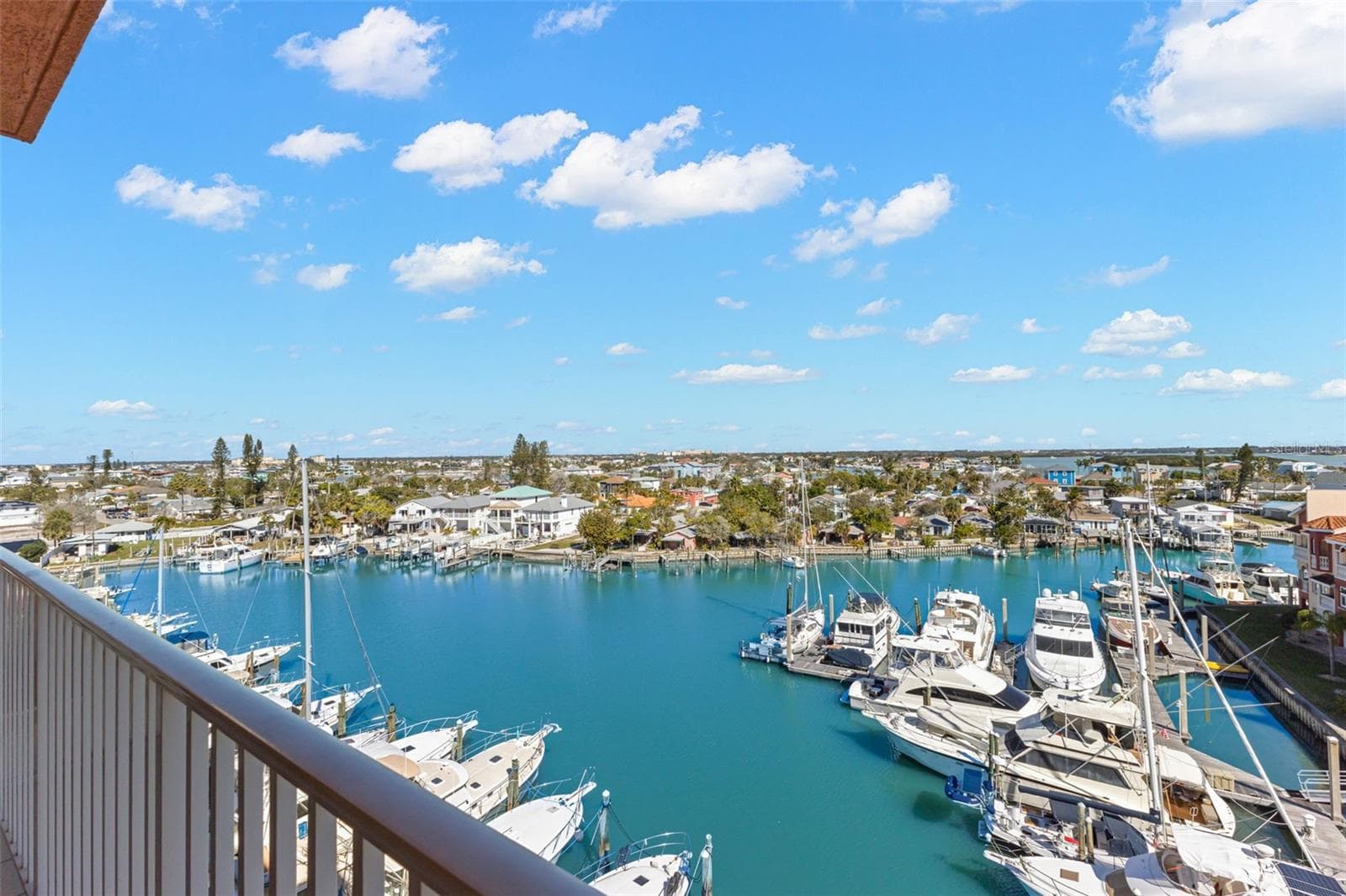 Condo - Hotel at 13101 GULF BLVD #1605, MADEIRA BEACH, photo 14 of 43