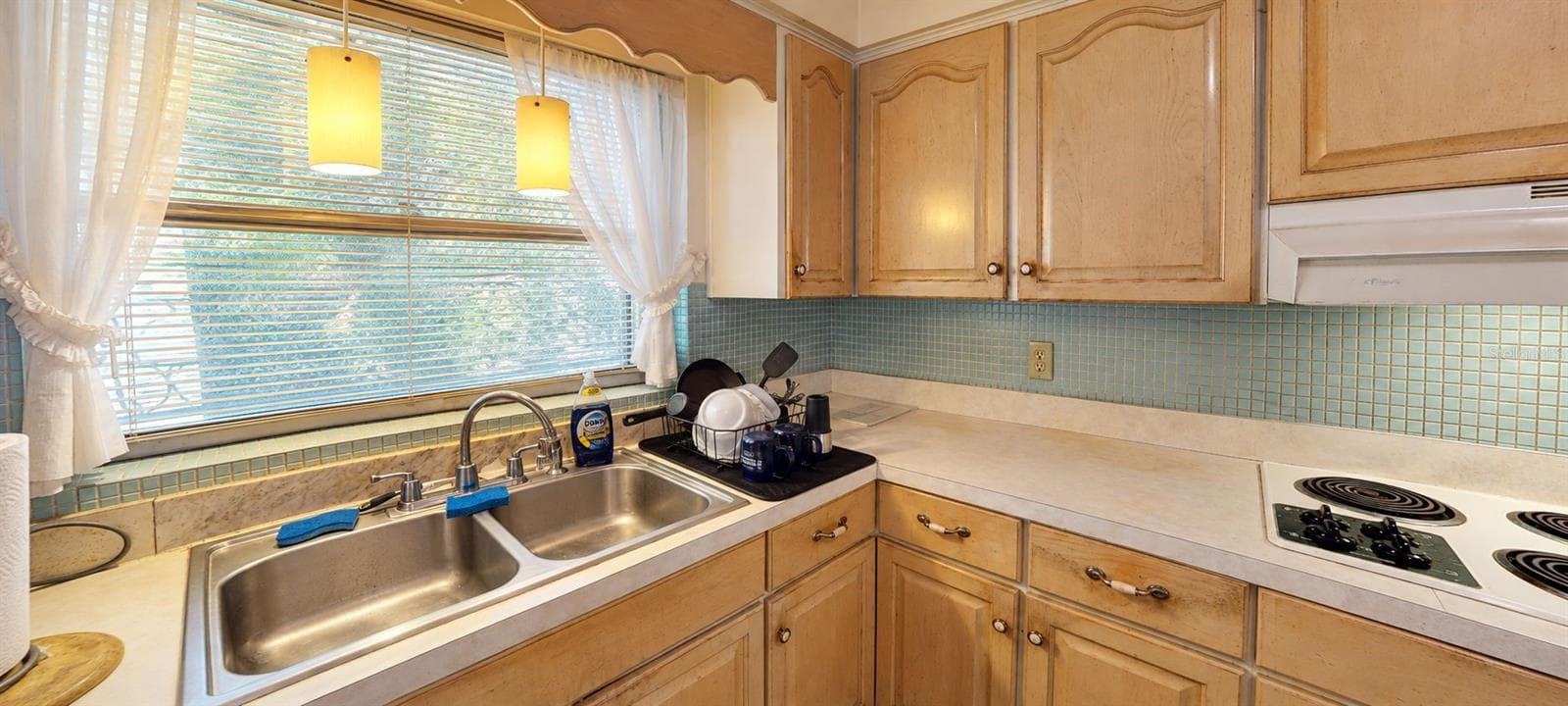 Single Family Residence at 6035 7TH ST S, ST PETERSBURG, photo 17 of 34