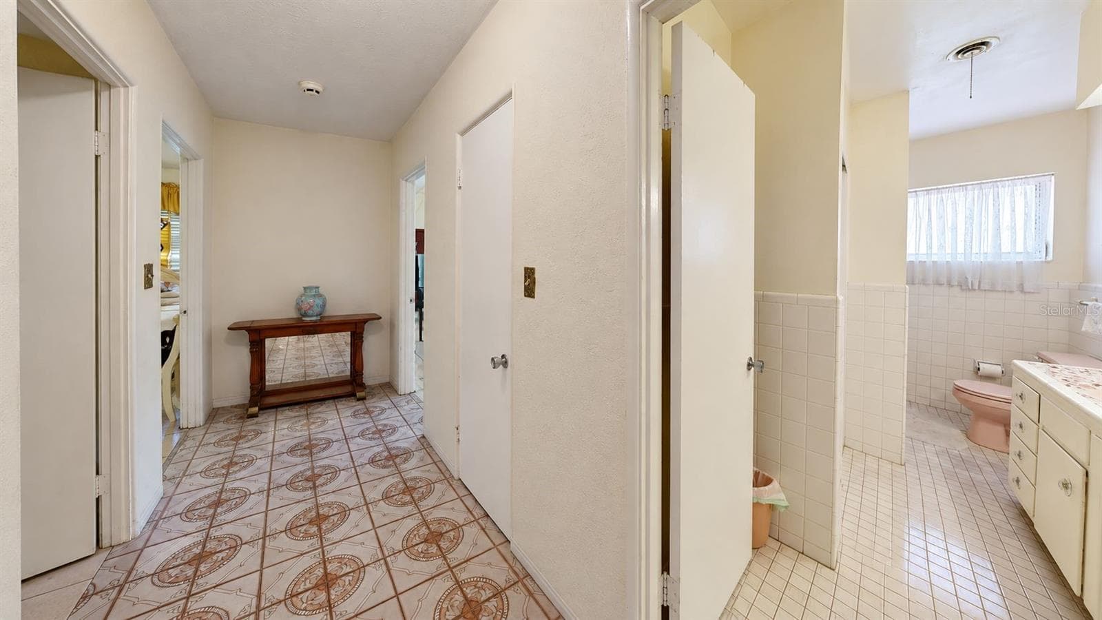 Single Family Residence at 6035 7TH ST S, ST PETERSBURG, photo 23 of 34