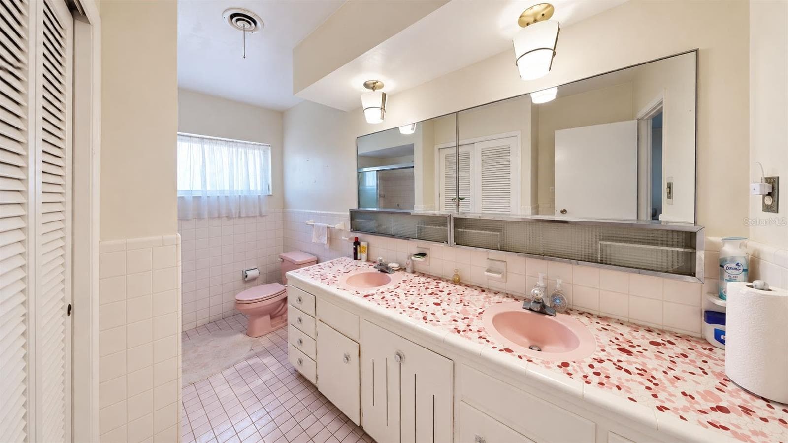Single Family Residence at 6035 7TH ST S, ST PETERSBURG, photo 24 of 34