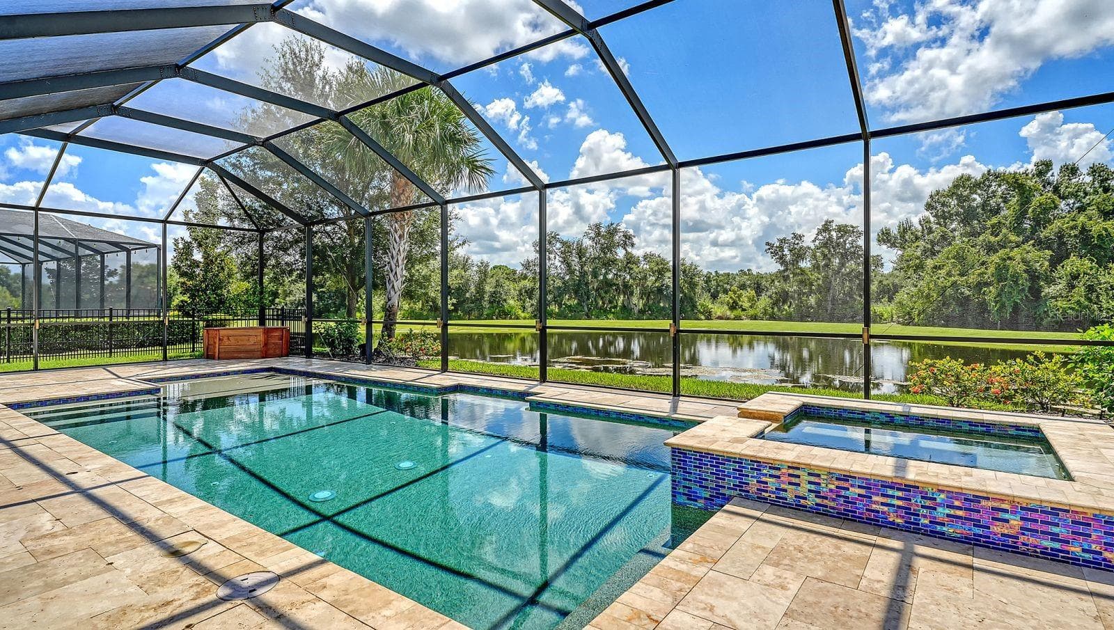 Single Family Residence at 7997 GRANDE SHORES DR, LAKEWOOD RANCH, photo 55 of 89