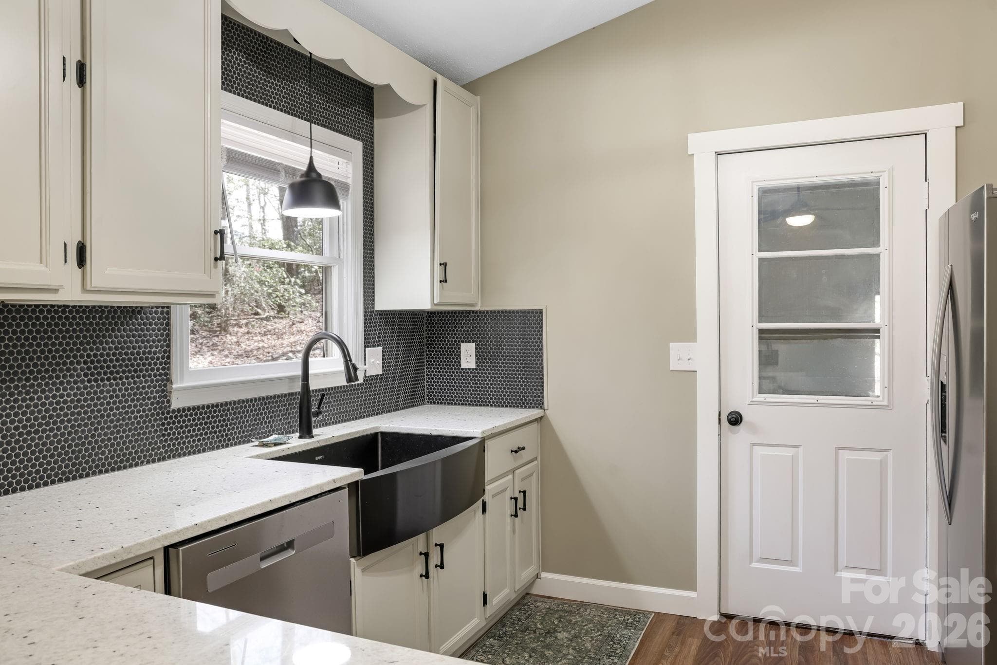 Single Family Residence at 417 Soquili Drive, Brevard, photo 3 of 17