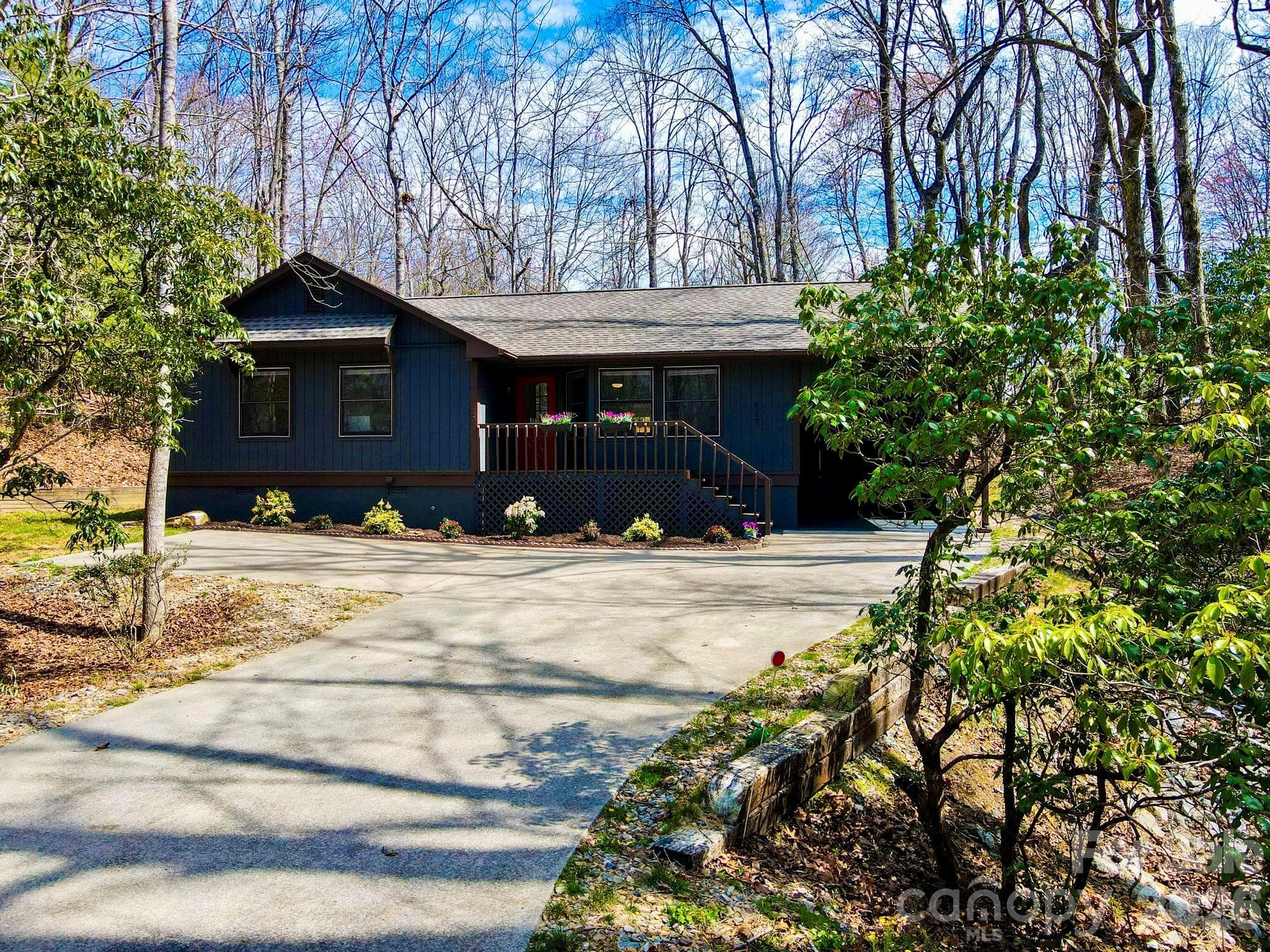 Single Family Residence at 417 Soquili Drive, Brevard, photo 16 of 17