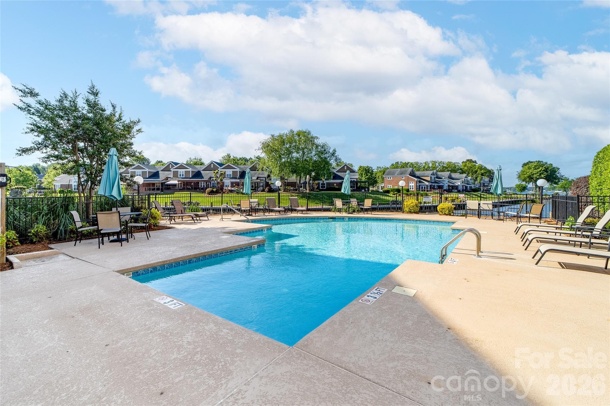 Condominium at 18619 Harborside Drive, Cornelius, photo 42 of 42