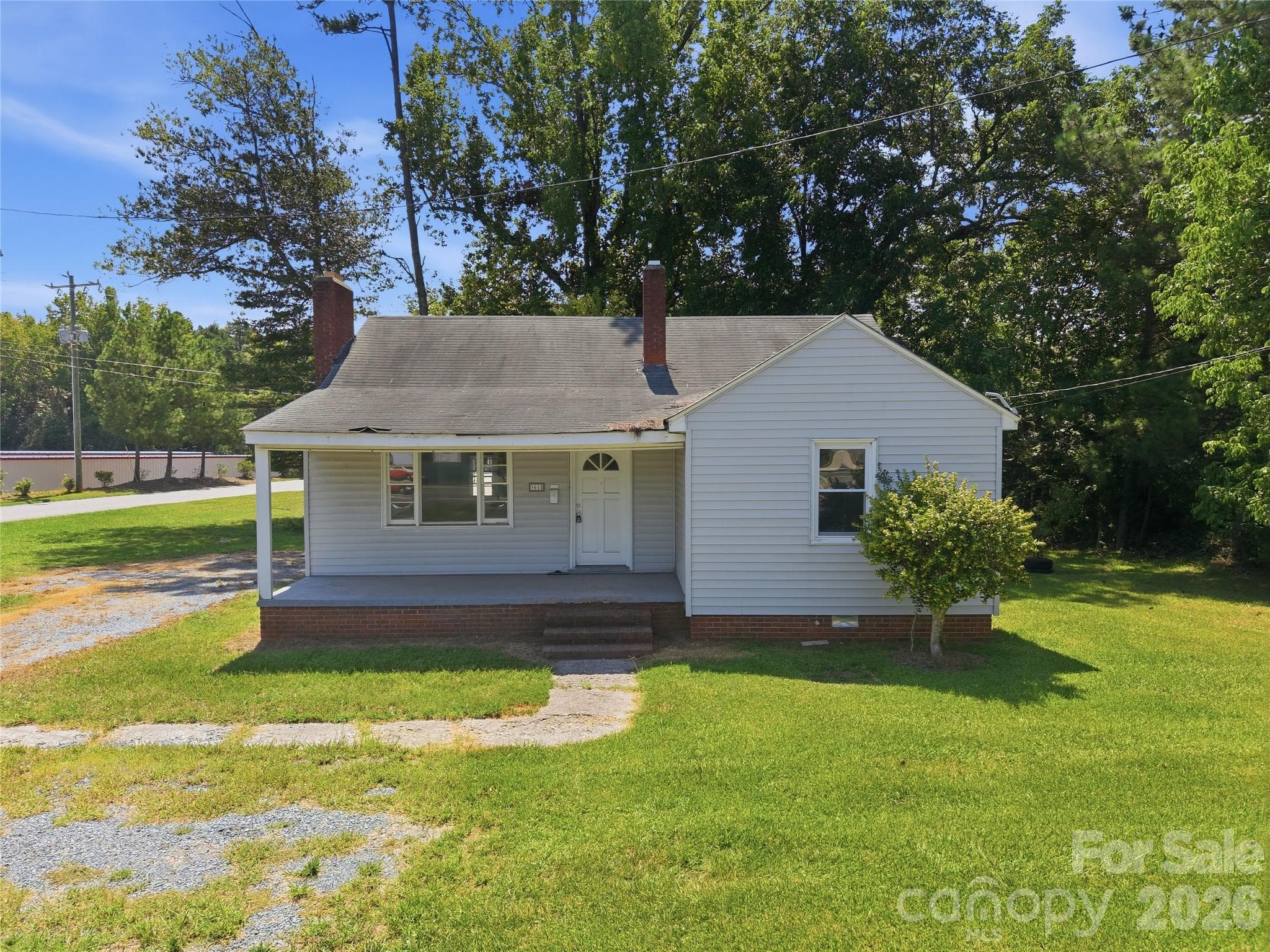3618 Highway 74 Highway E