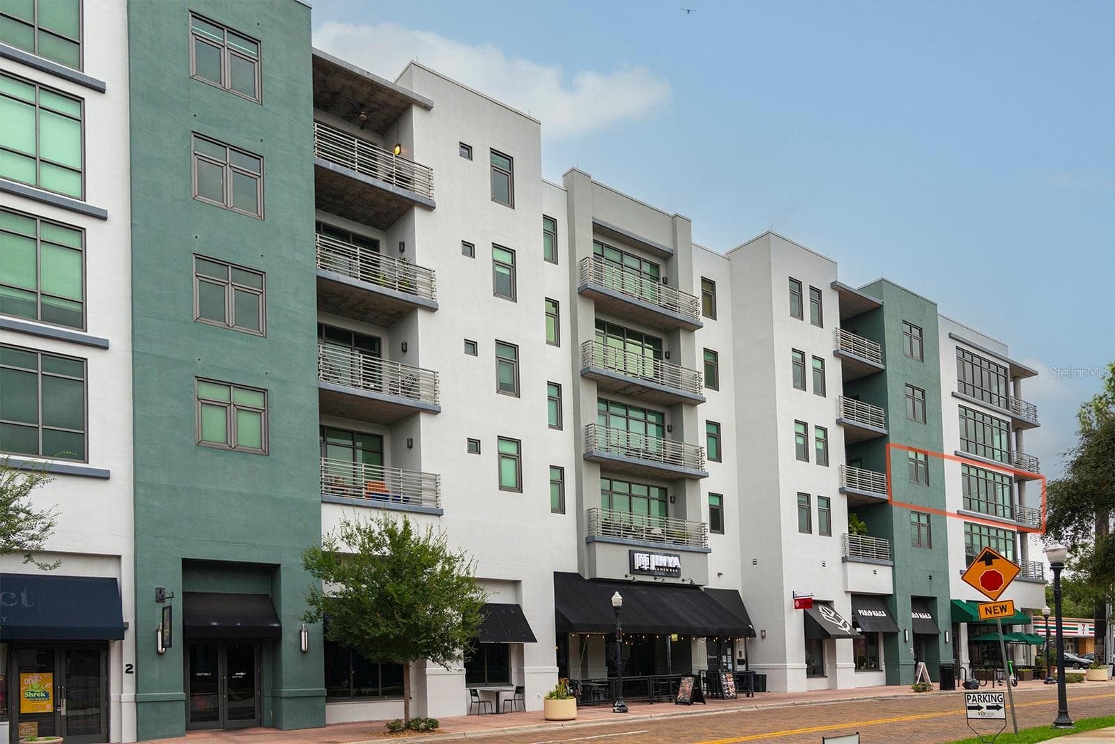 10 N SUMMERLIN AVE #28