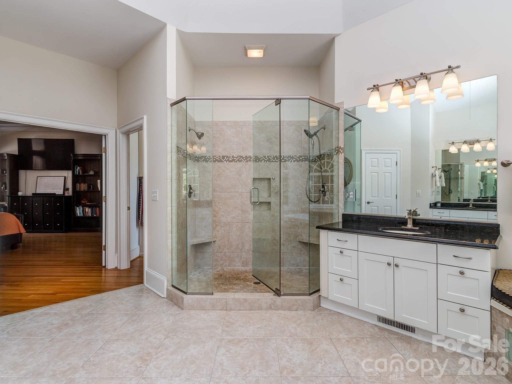 Primary ensuite bathroom - 1733 White Pond Lane, Waxhaw