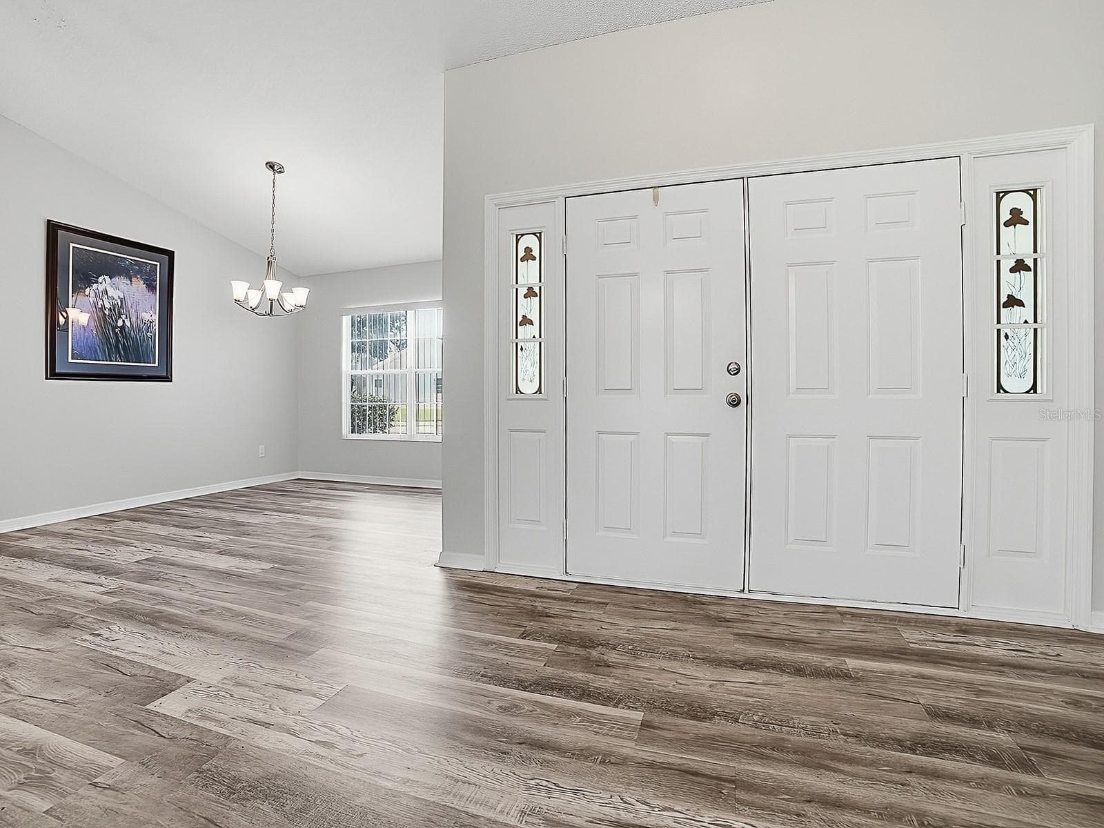Single Family Residence at 4003 PLANTATION BLVD, LEESBURG, photo 4 of 59