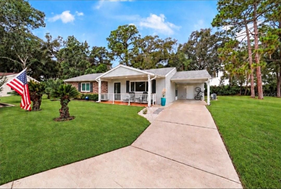 This home does not disappoint - 9282 SW 109TH LN, OCALA