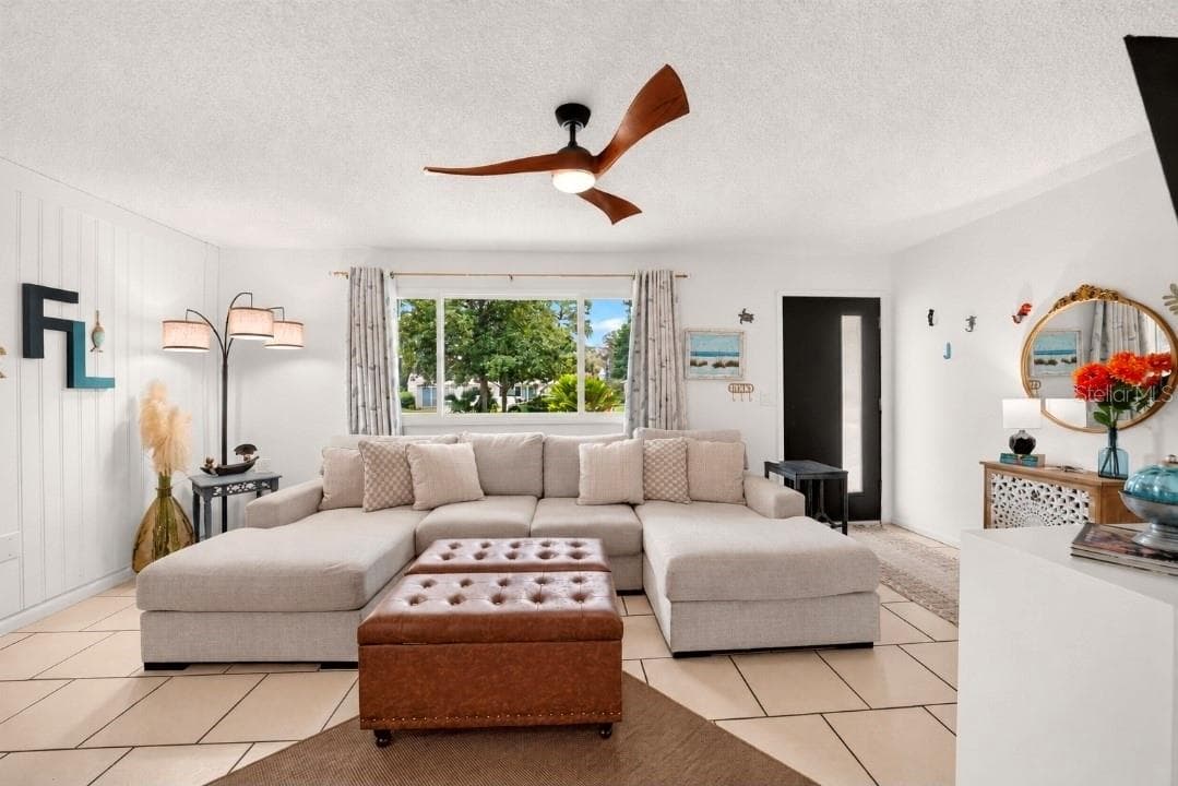 New Window for energy efficiency and most of all-look at the light and view - 9282 SW 109TH LN, OCALA