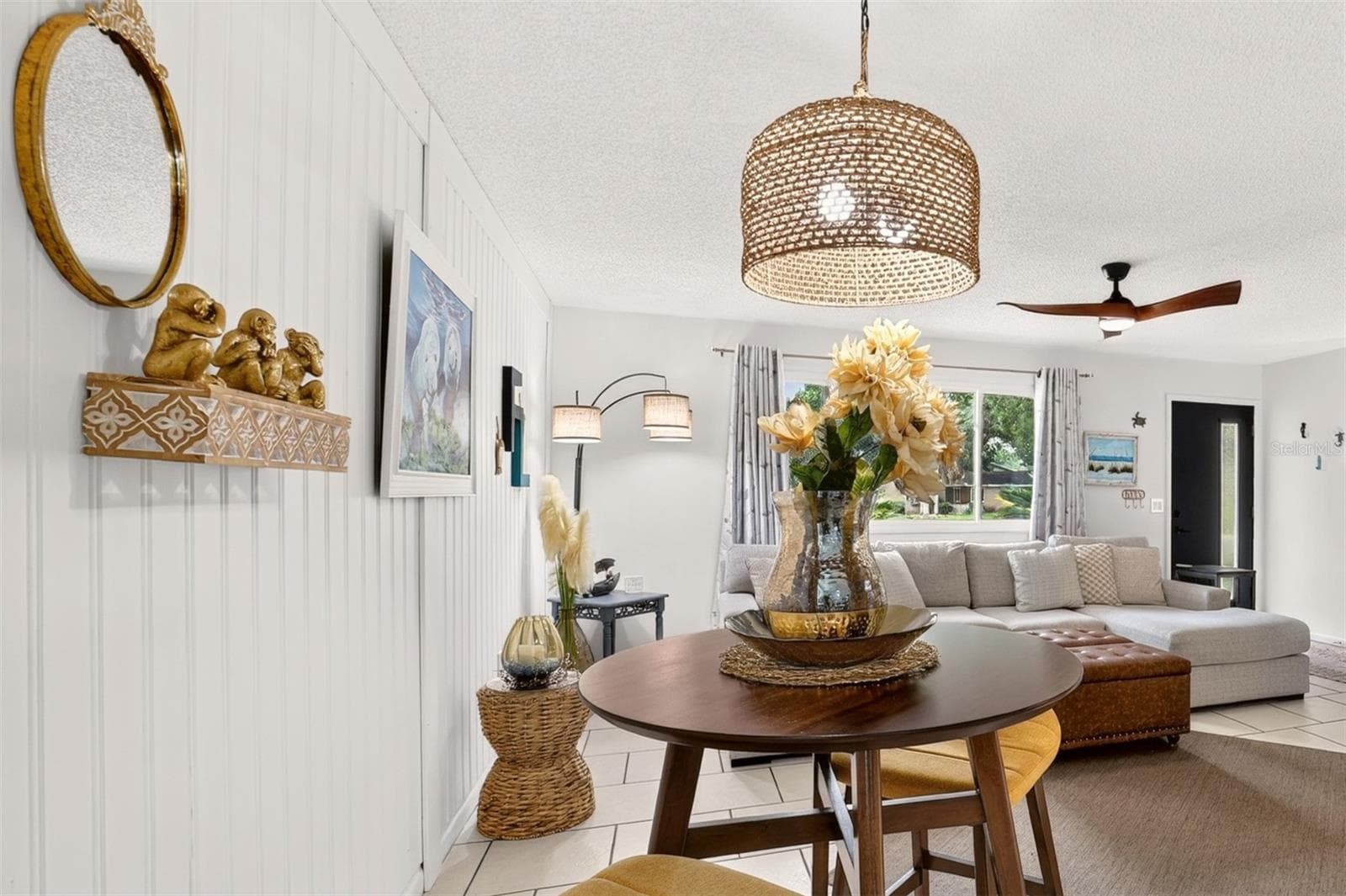 Lots and lots of natural light in this home. Upgrades include new windows, new light fixtures, LVP , Quartz, and so much more. NO CARPET ! - 9282 SW 109TH LN, OCALA