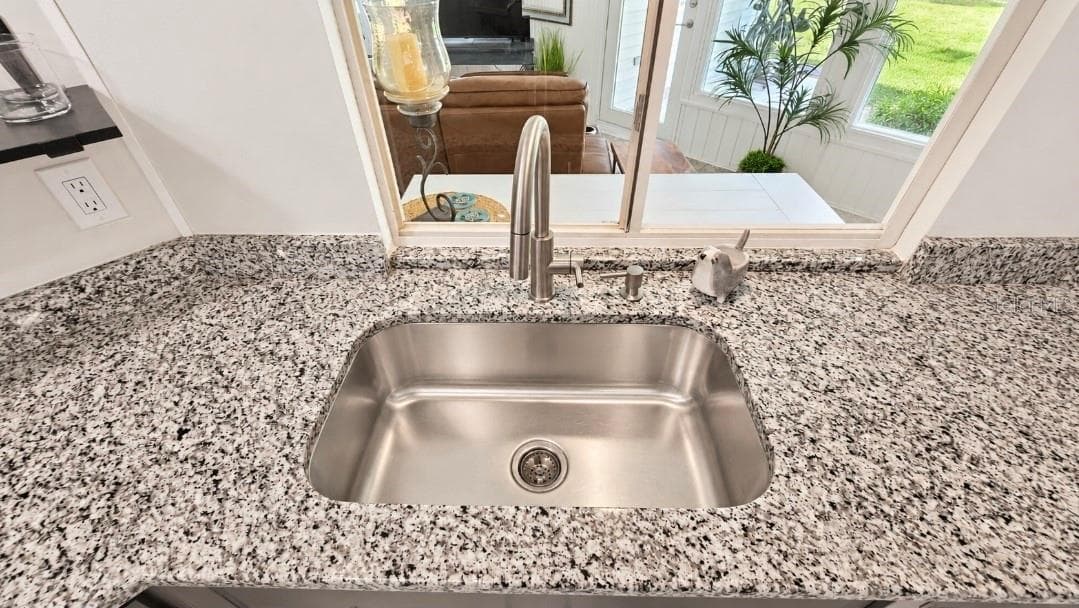 New undermount sink 2024 - 9282 SW 109TH LN, OCALA