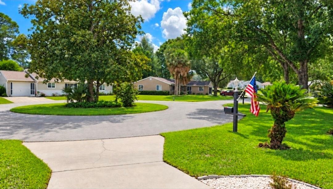 Look at this charming countre feel. - 9282 SW 109TH LN, OCALA
