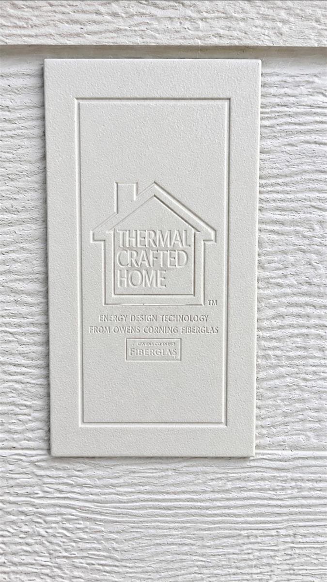 Thermal Crafted Home by Owen Corning. THis mean the home should have fibergalss insulation in ceiling walls and possibly the floors for extra energy efficiency. Buyer or Buyers agent to verify information-Please - 9282 SW 109TH LN, OCALA