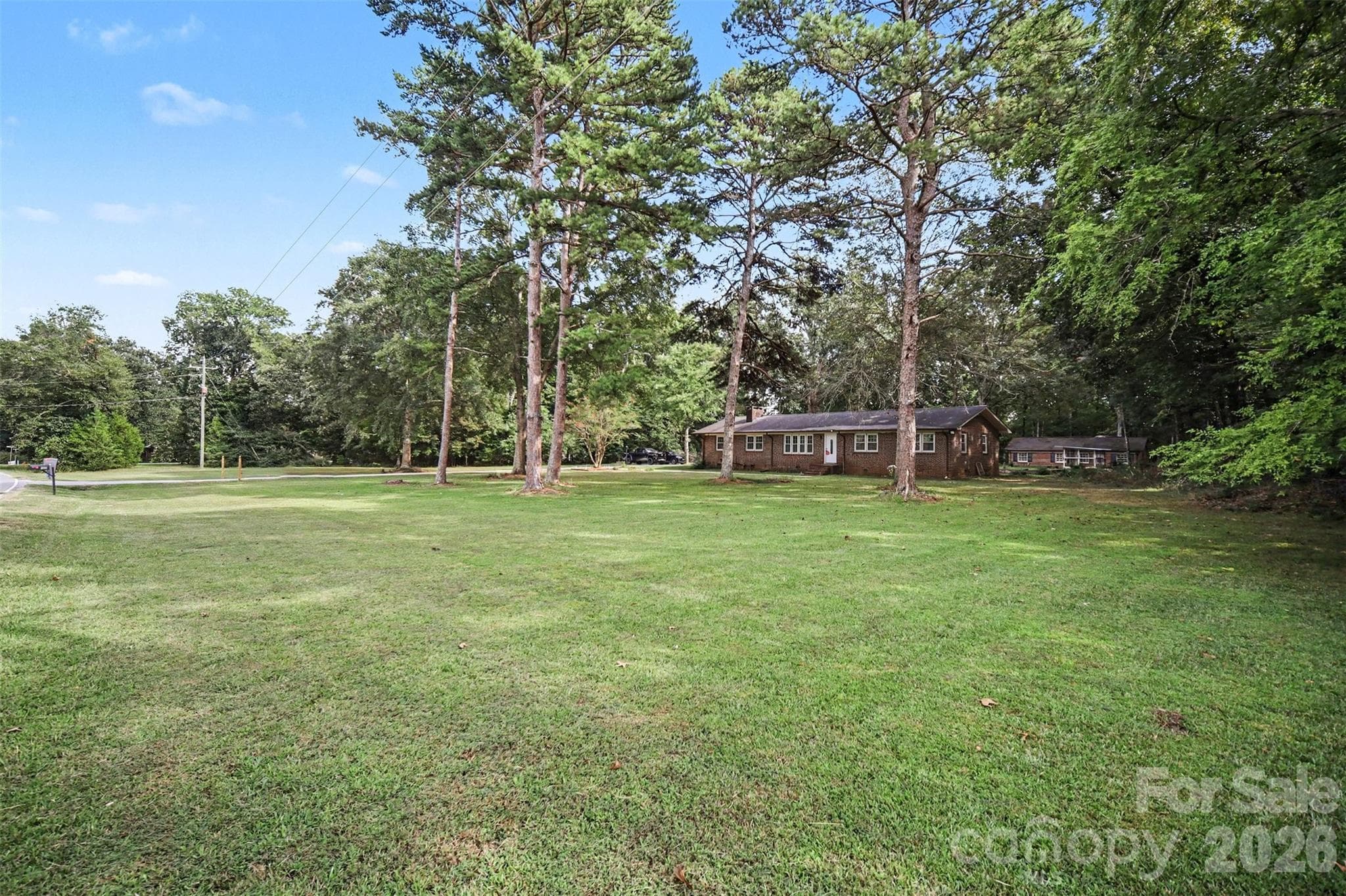 Single Family Residence at 2681 University Drive, Lancaster, photo 16 of 48