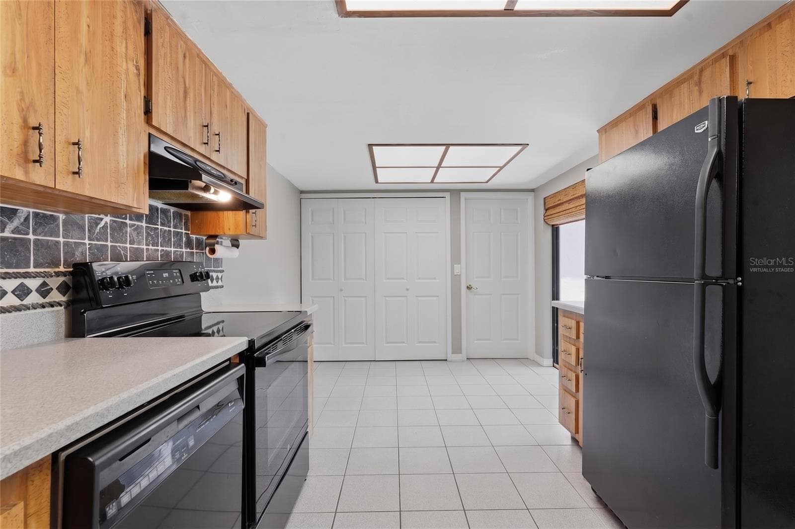 Virtually Staged Dinette - 805 WESTWIND LN, FERN PARK