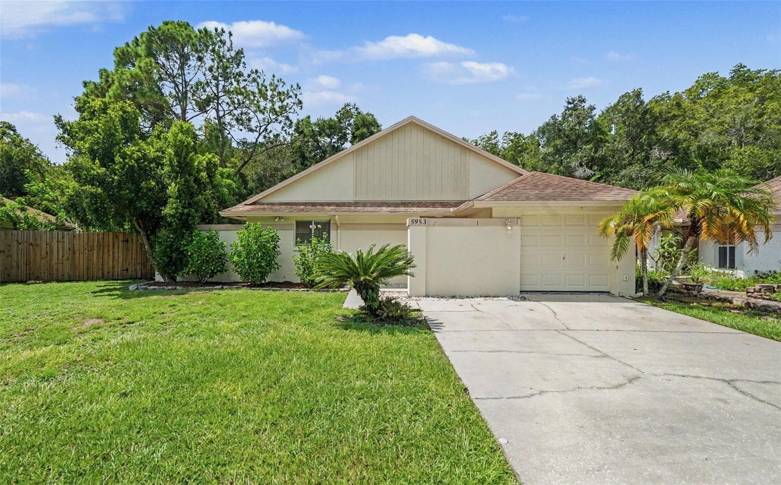 5953 BIRCHWOOD DR