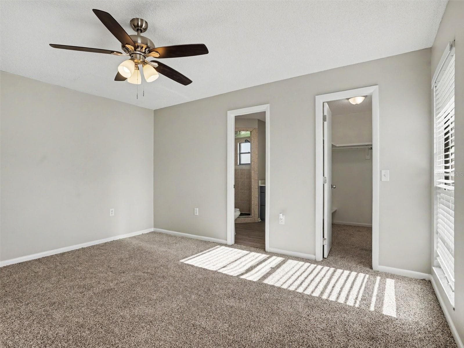 Single Family Residence at 6316 TIMUCUANS DR, LAKELAND, photo 10 of 16