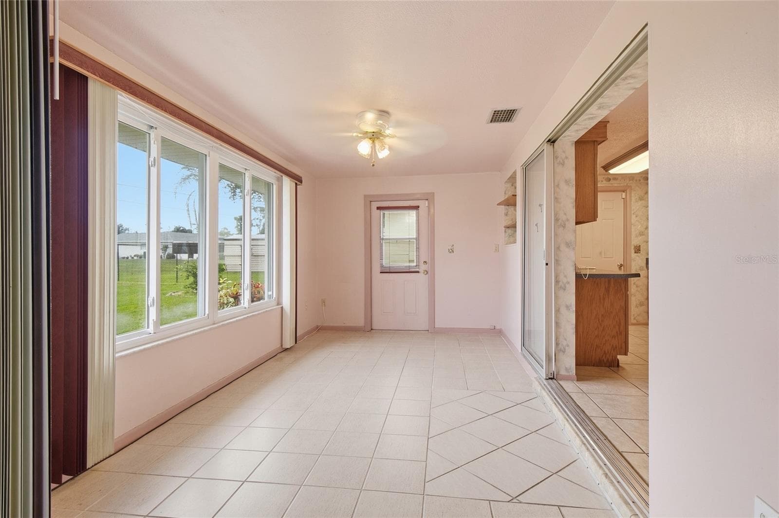 Single Family Residence at 418 CYPRESS AVE NW, PORT CHARLOTTE, photo 15 of 37