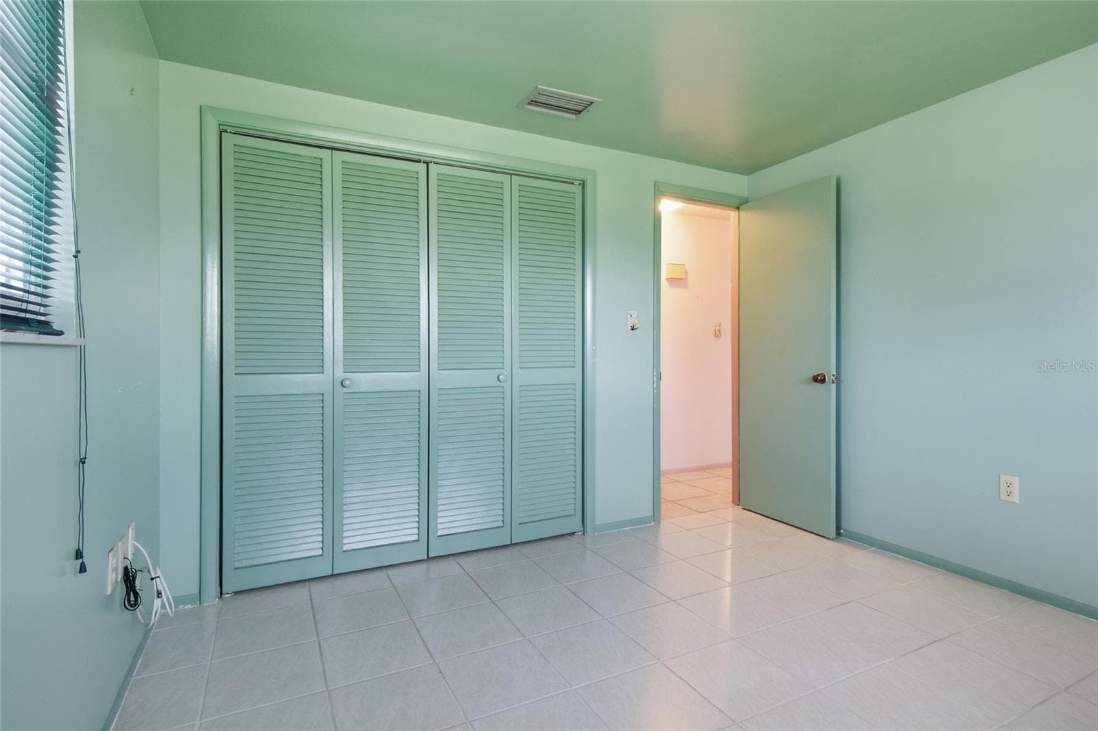 Single Family Residence at 418 CYPRESS AVE NW, PORT CHARLOTTE, photo 25 of 37