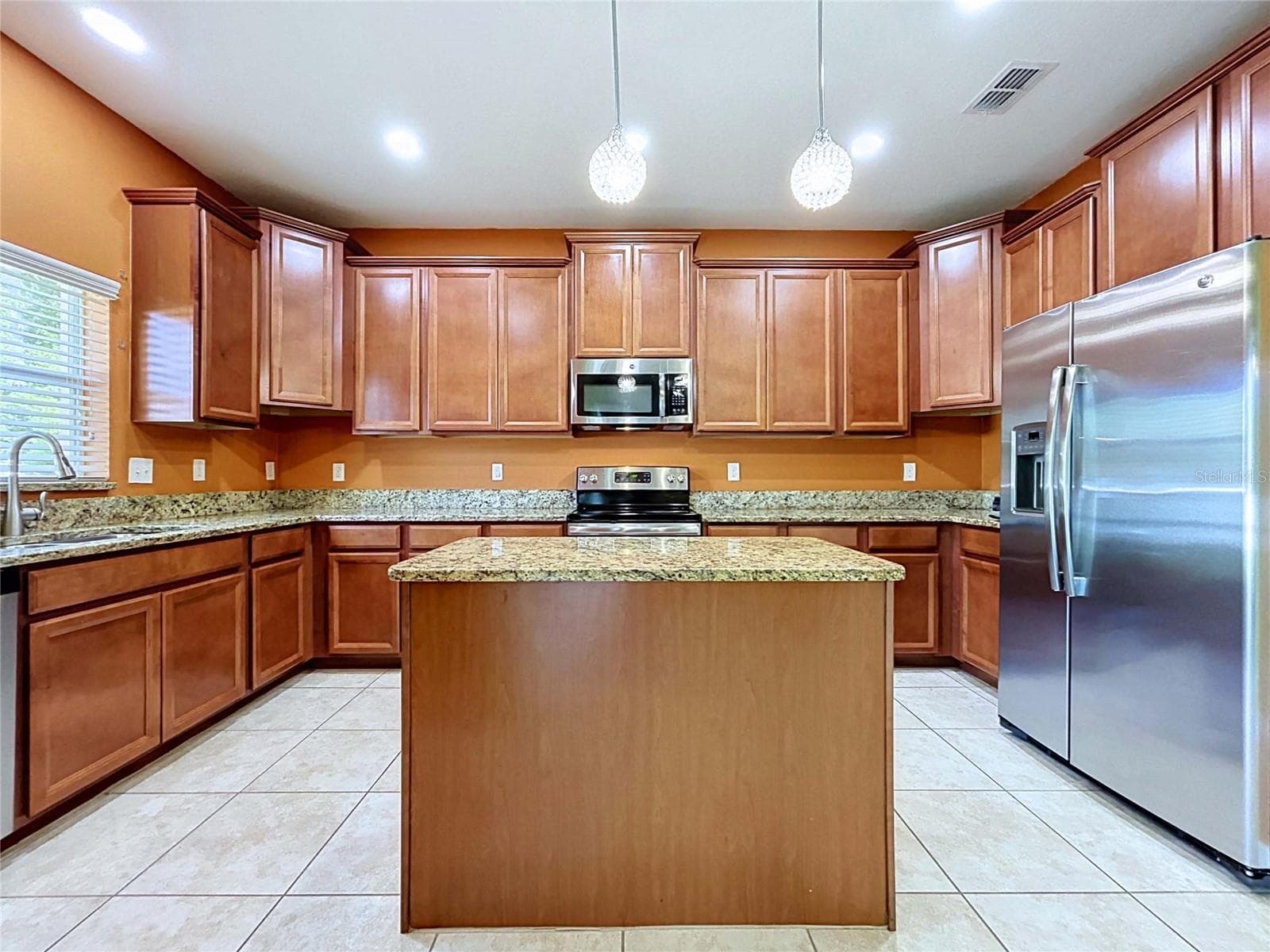 Single Family Residence at 18607 BRIAR OAKS DR, HUDSON, photo 26 of 88