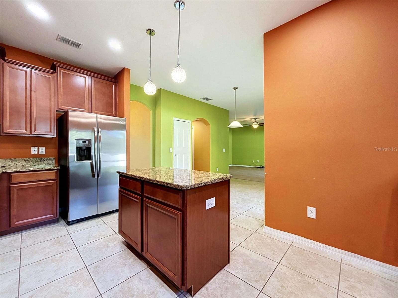 Single Family Residence at 18607 BRIAR OAKS DR, HUDSON, photo 27 of 88